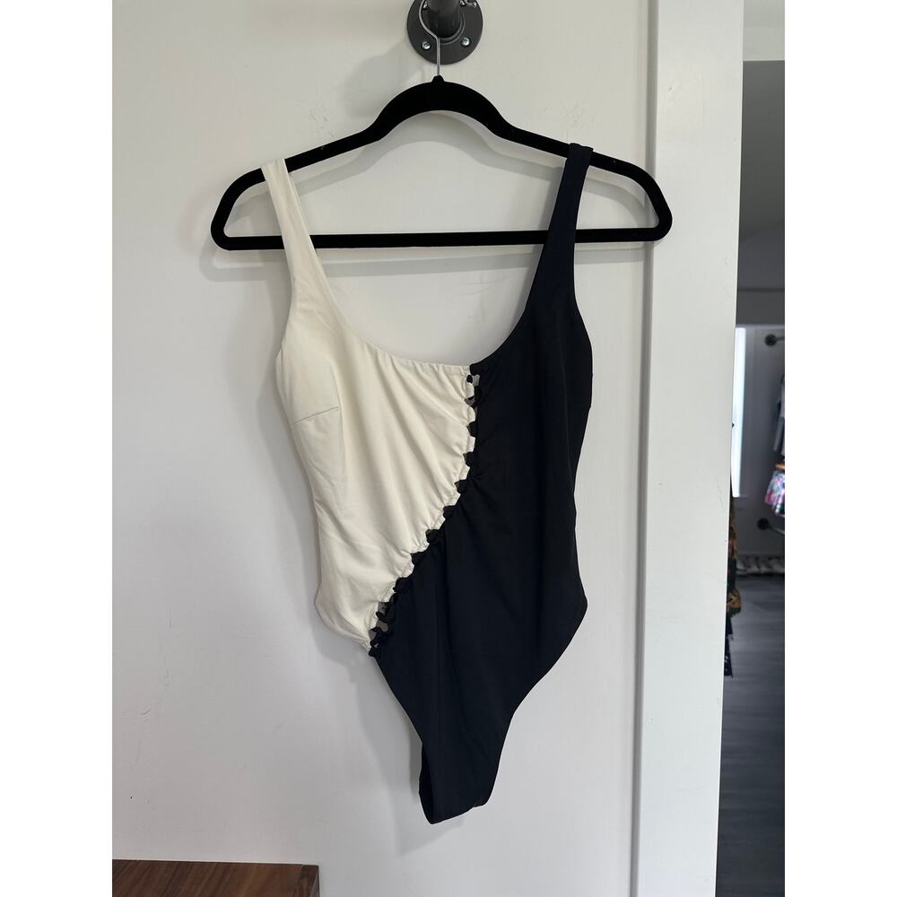 L*Space Solstice Bitsy Cutout Colorblocl One Piece Bathing Suit Size M - Picture 2 of 5